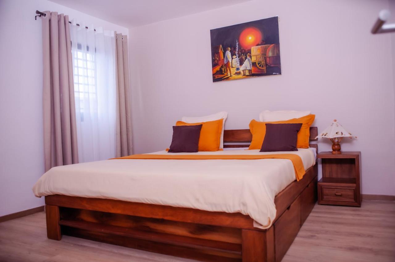 Ampifitia Guest House Antananarivo Exterior photo