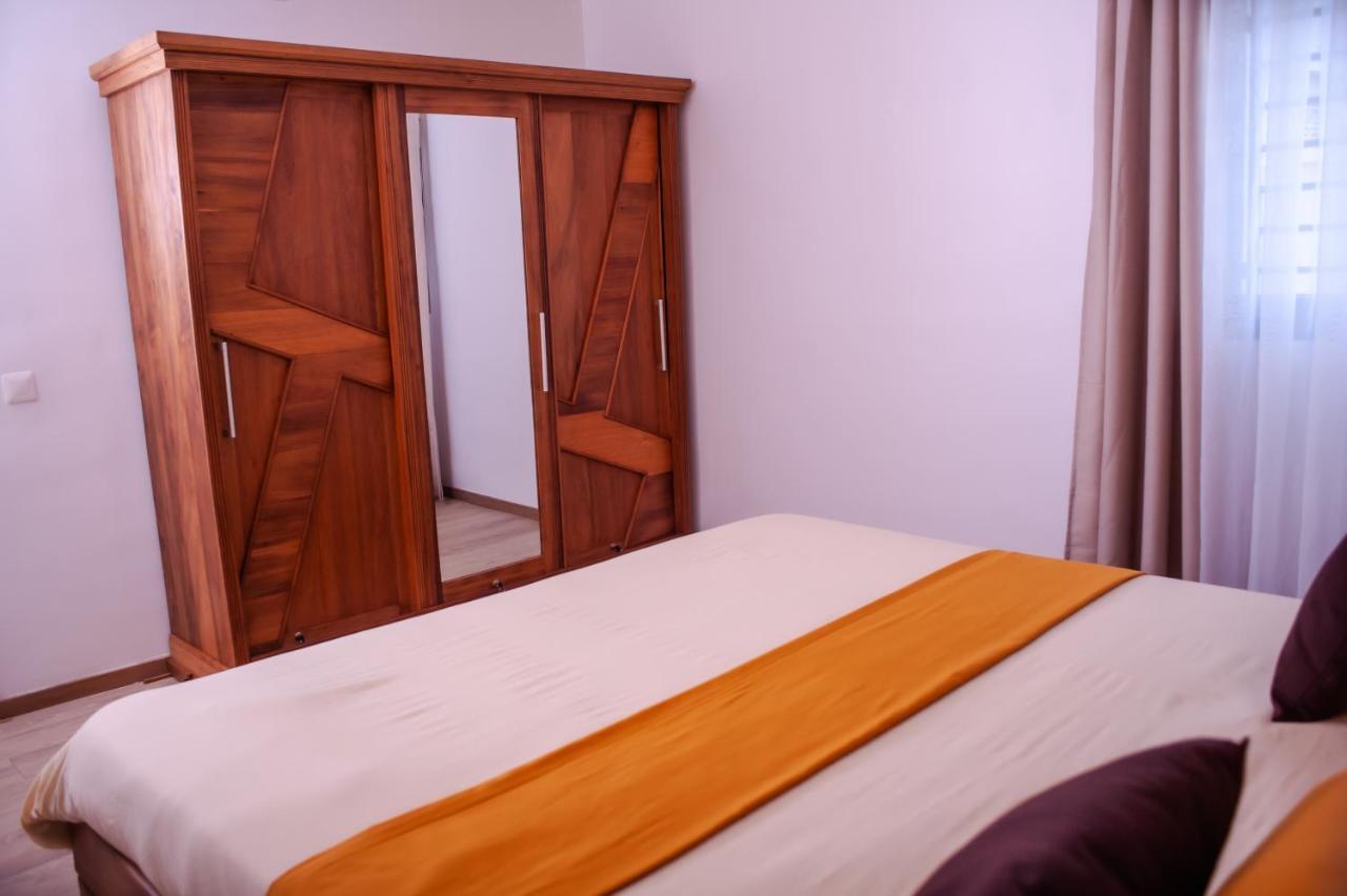 Ampifitia Guest House Antananarivo Exterior photo